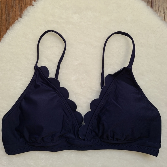 NWT Navy Striped Scalloped Cupshe Bikini - Picture 6 of 11
